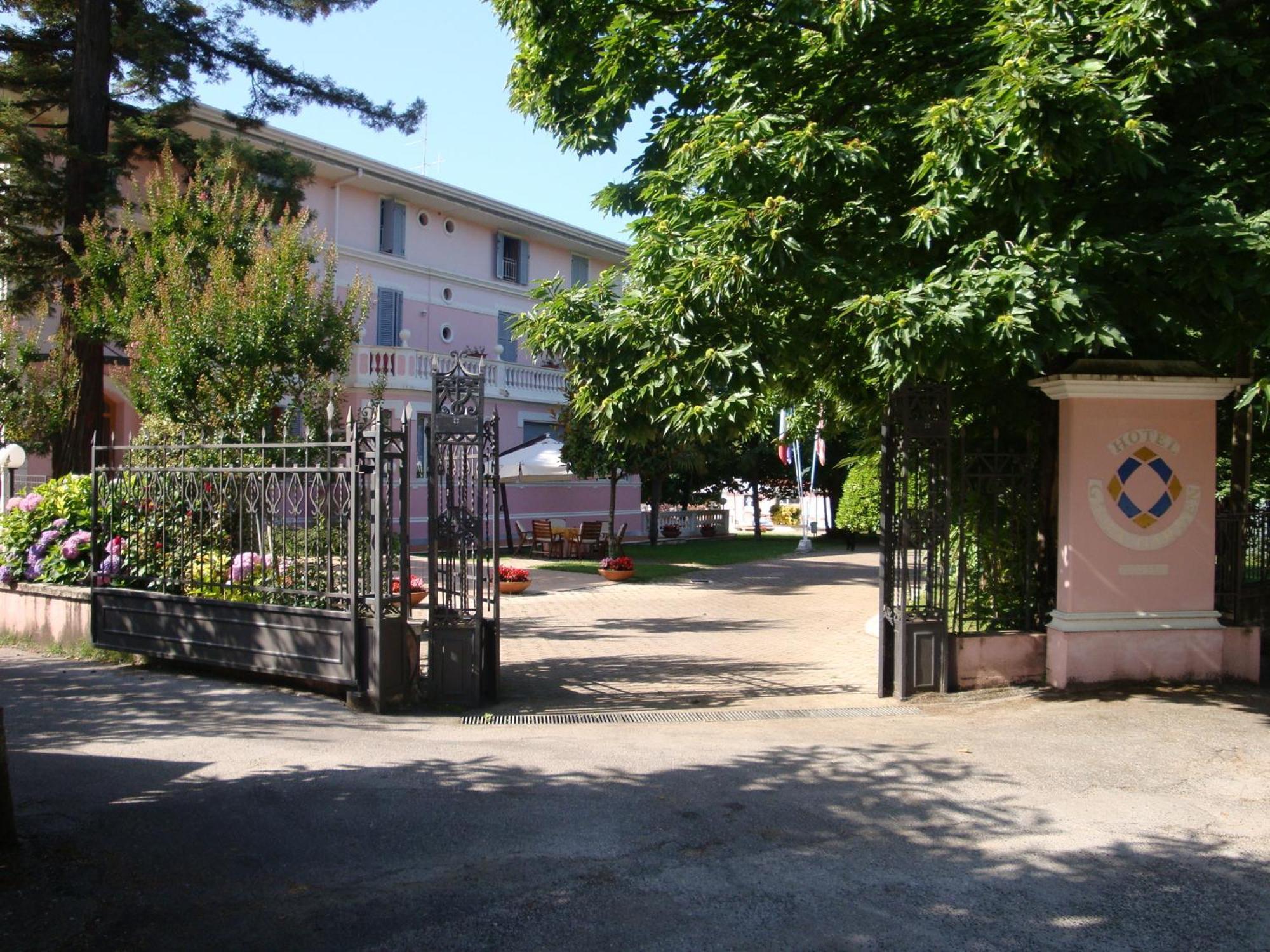 Hotel Gioia Garden Fiuggi Exterior foto